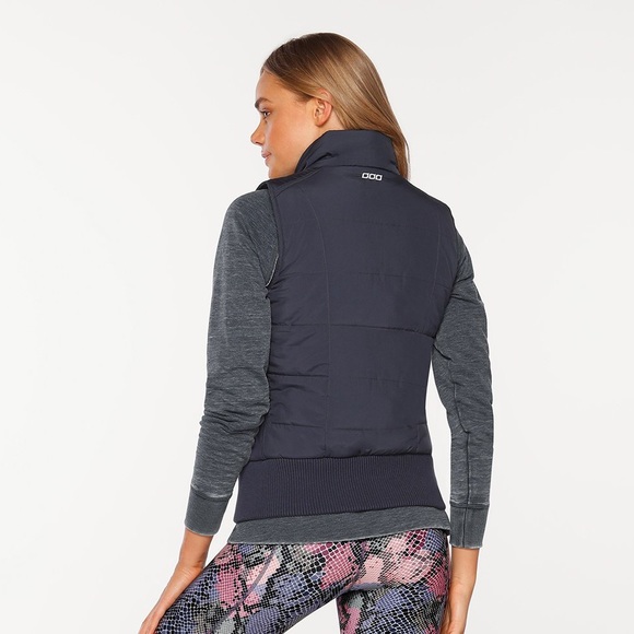 LORNA JANE Ultimate Sleeveless Navy Puffer Vest - Picture 7 of 8